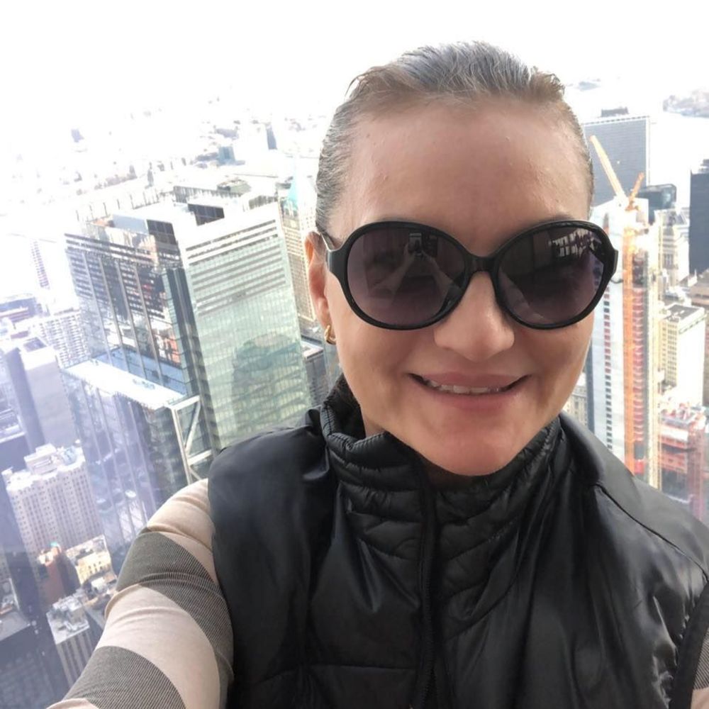 Meet your Posher, Cristina